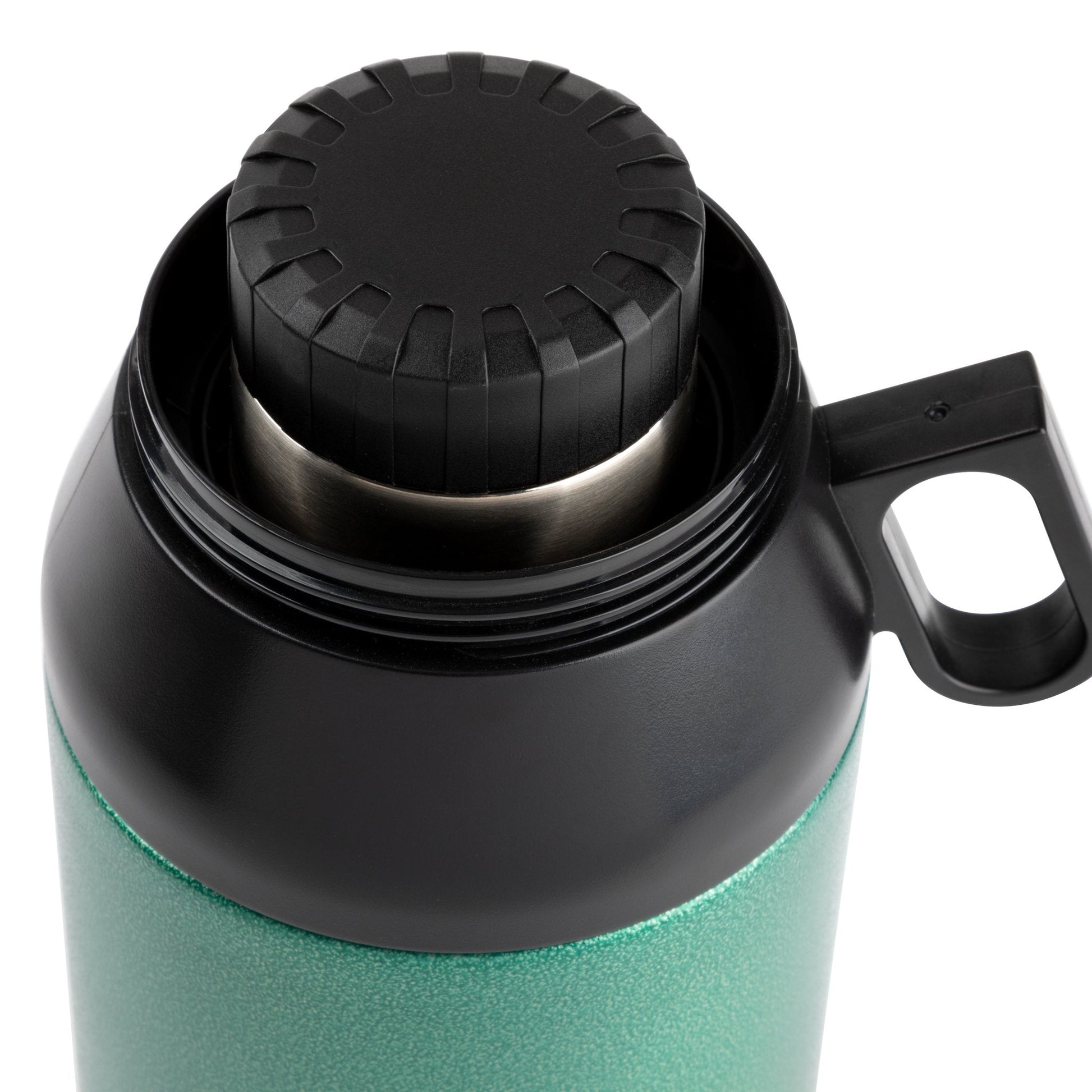 64-oz-stack-growler-e5 32700-WEB_05_ed806a7c-1846-4405-b69a-954d6244d645.jpg